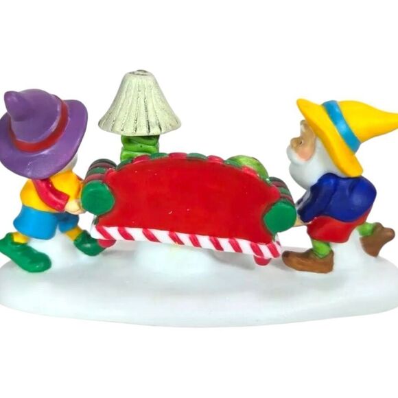 Department 56 Moving Day #56.57230 North Pole Series - Picture 3 of 15
